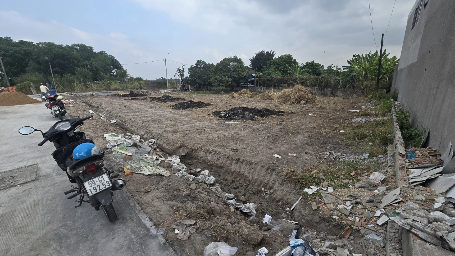Bán Đất nền mặt tiền 3,5 Tỷ, 100m², có Chỗ đậu xe hơi tại Xã Bà Điểm